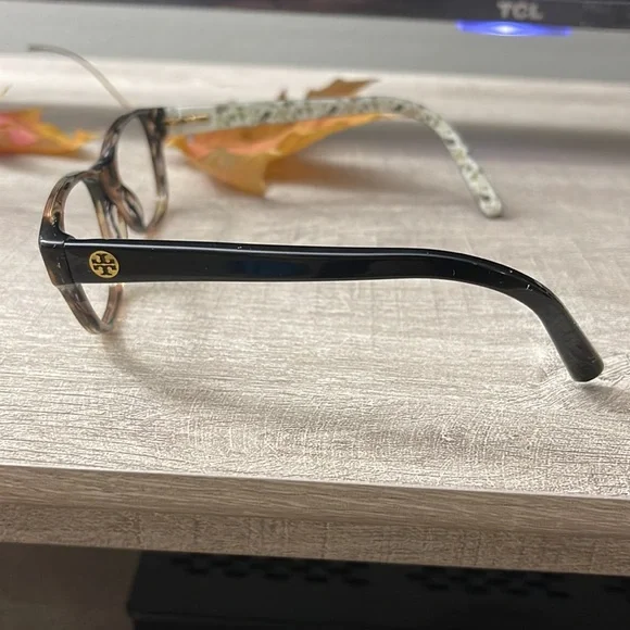 Tory Burch TY2031 Eyeglasses - Picture 3 of 6